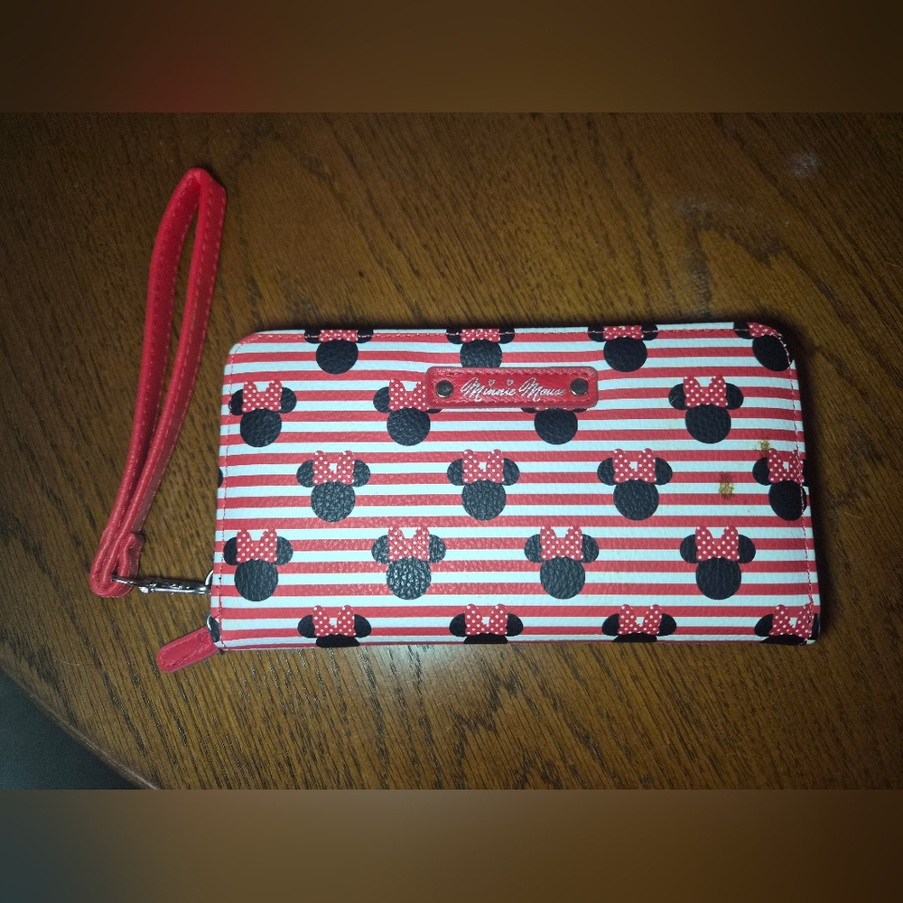 Red Minnie Mouse Stripe Wristlet Wallet